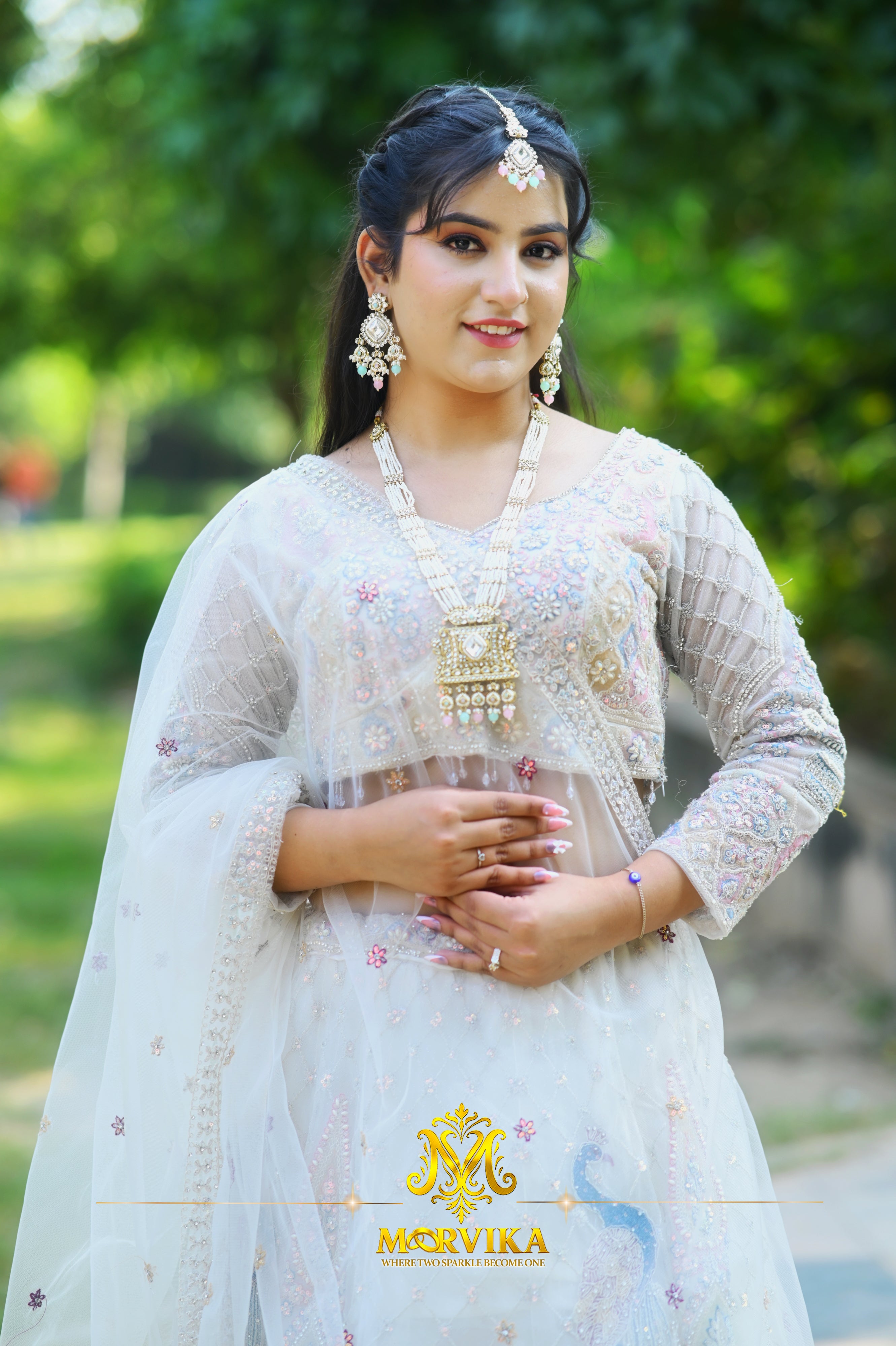 Morvika Pastel Kundan Long Haar Set